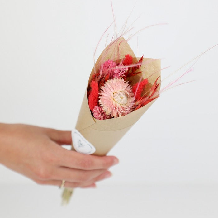 Mini Dried Valentines Bouquet (pack of 10)